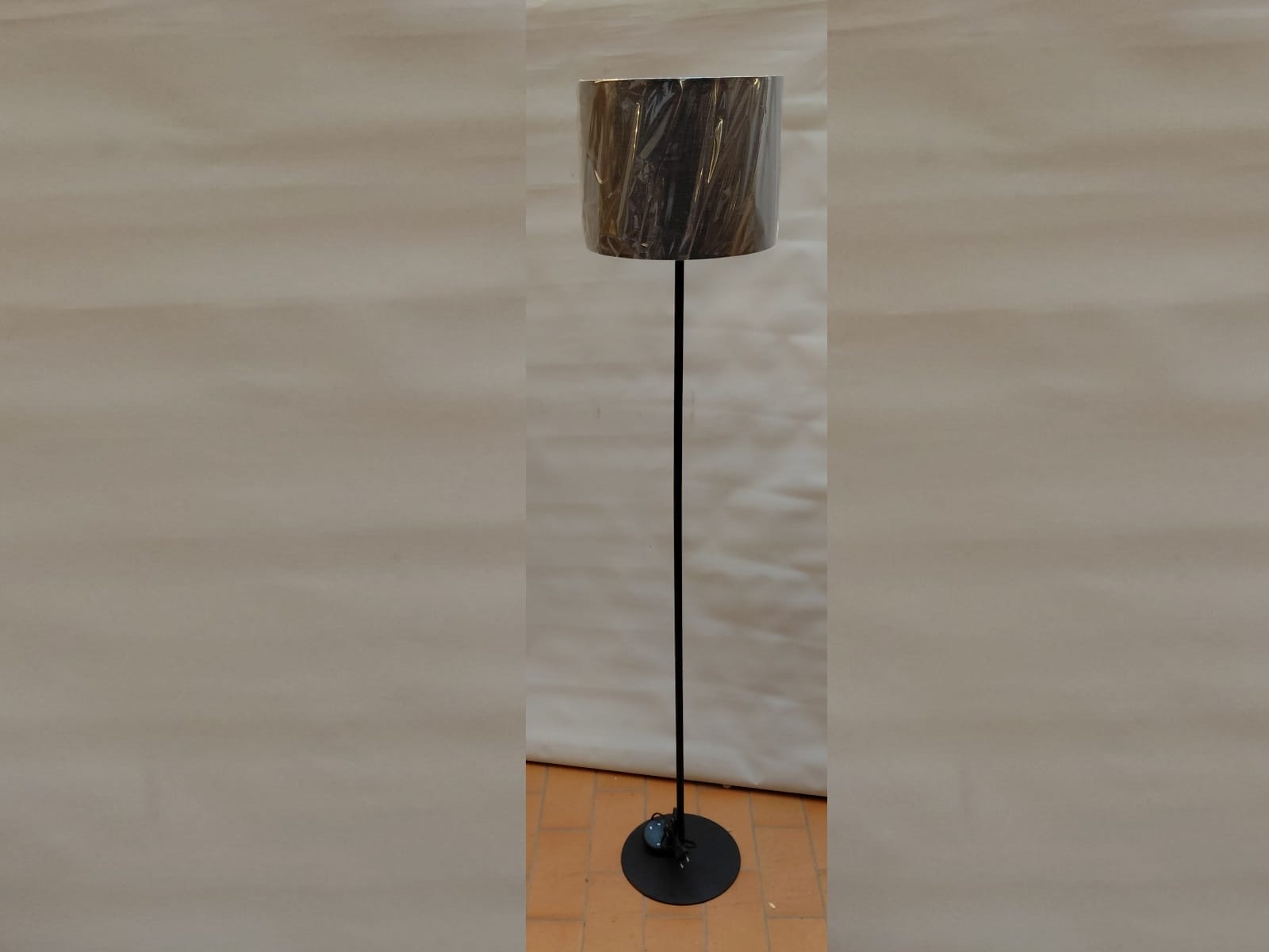 1 Stehlampe