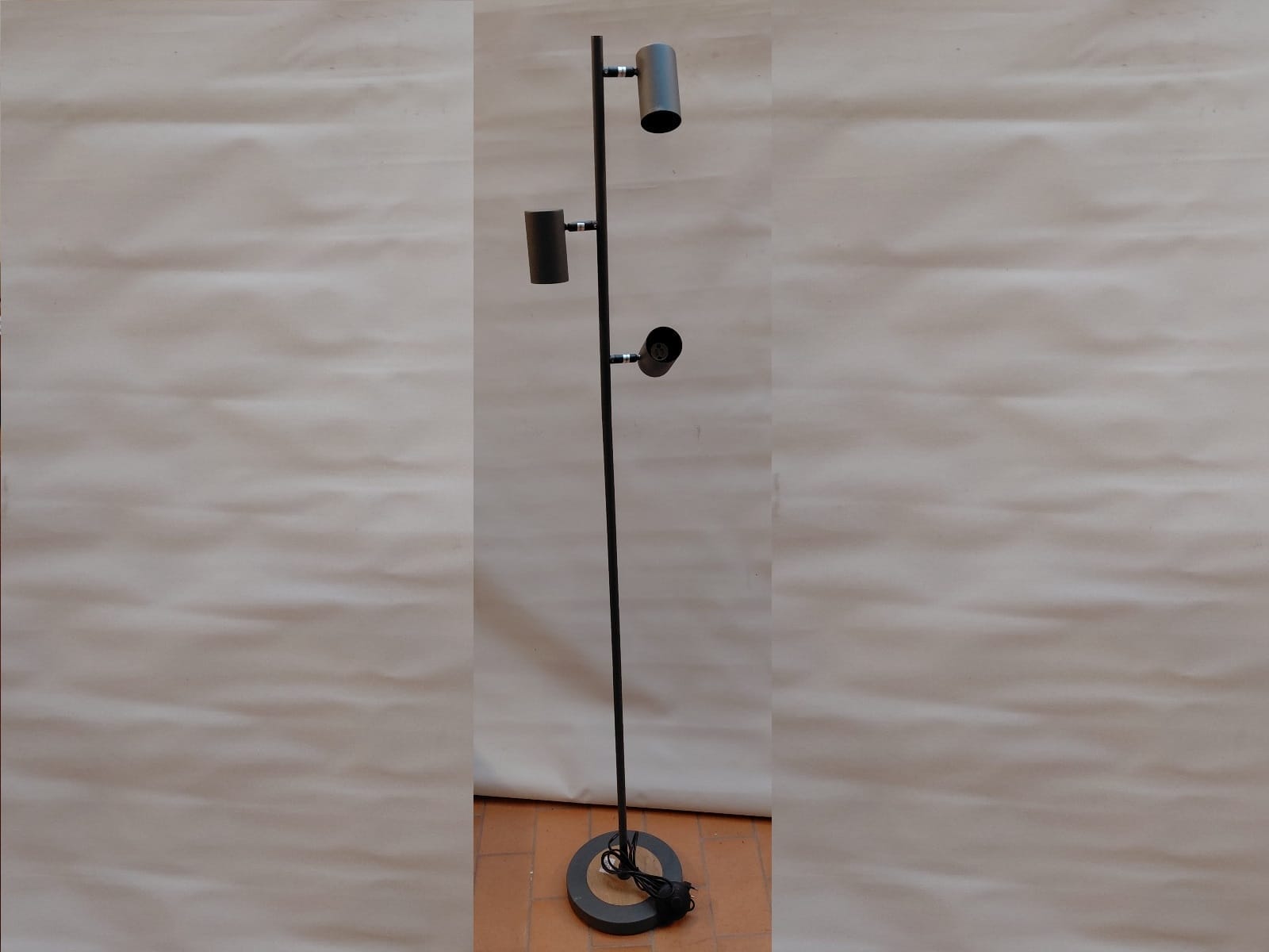1 Stehlampe
